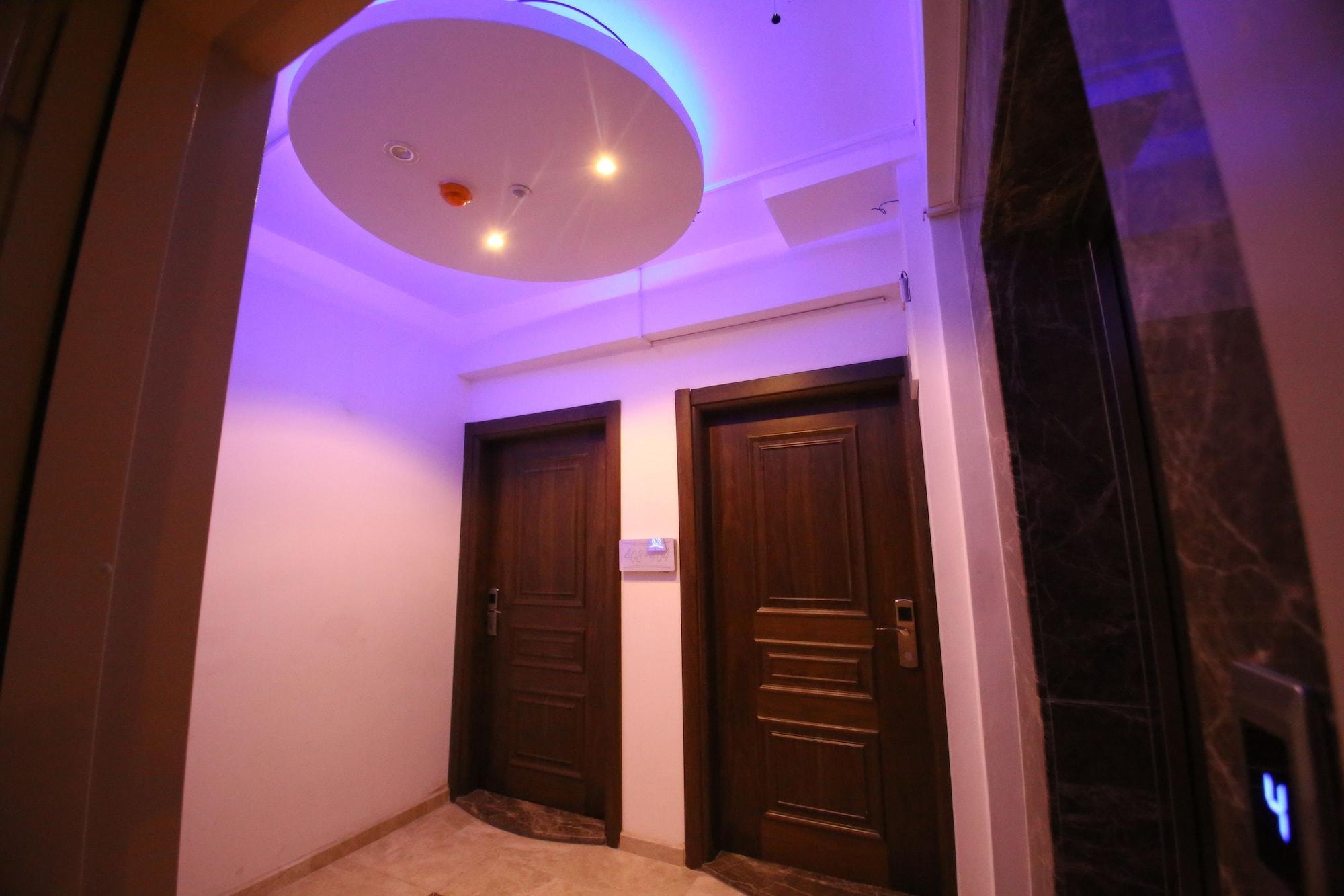 Siesta & Hotel 2*